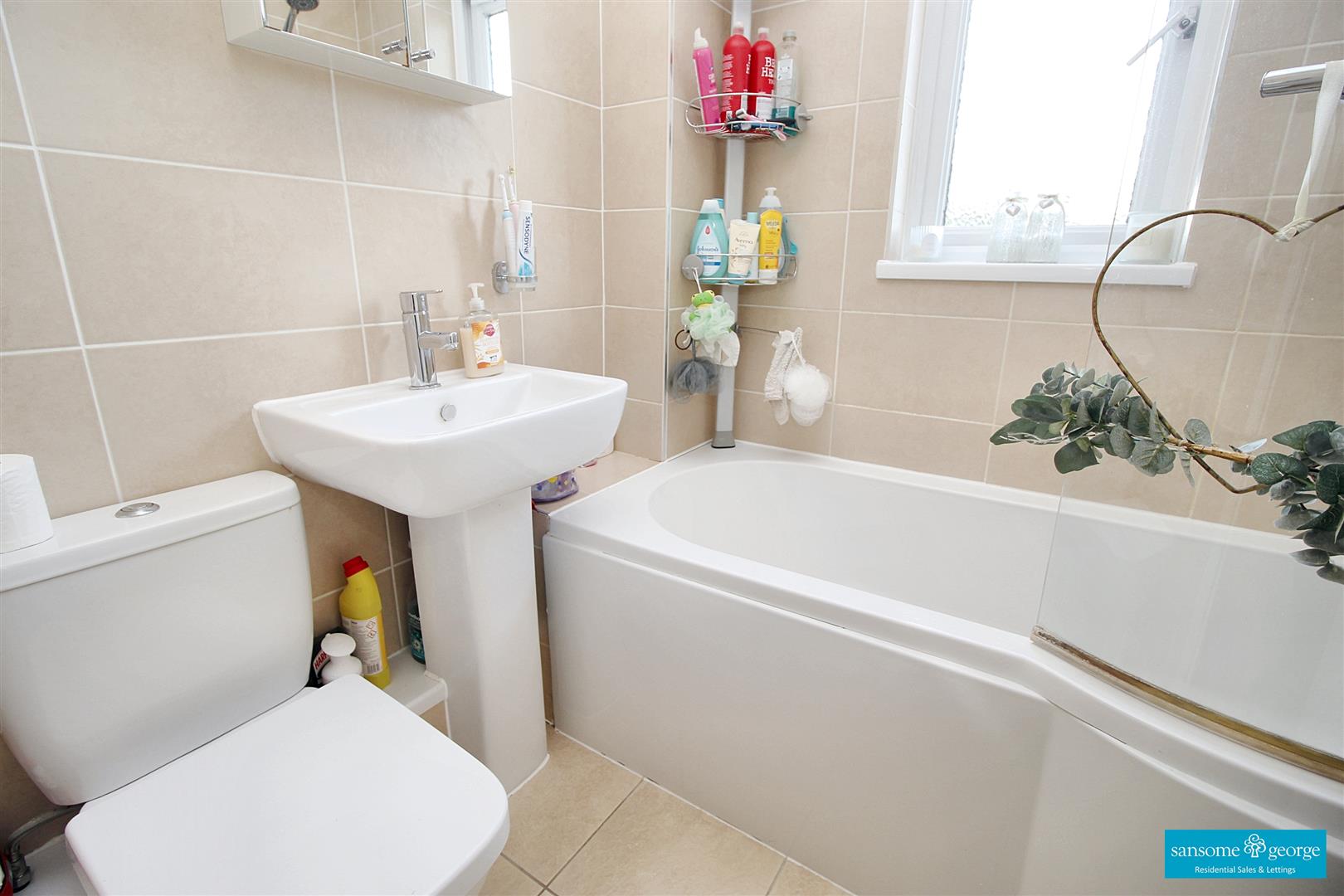 Charlville Drive, Calcot, Reading